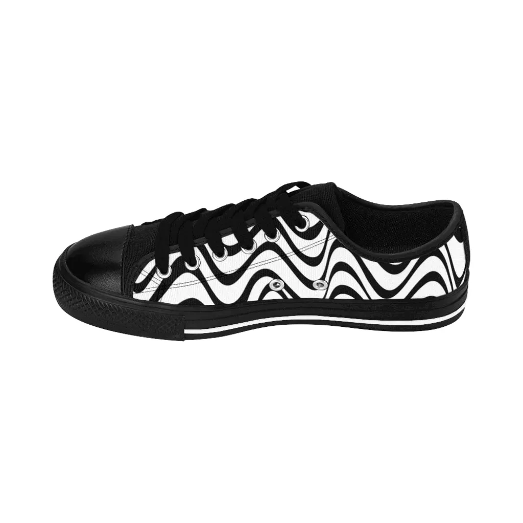 Black Waves Print Men's Sneakers, Geometric Wavy Designer Fashion Low Top Sneakers For Men