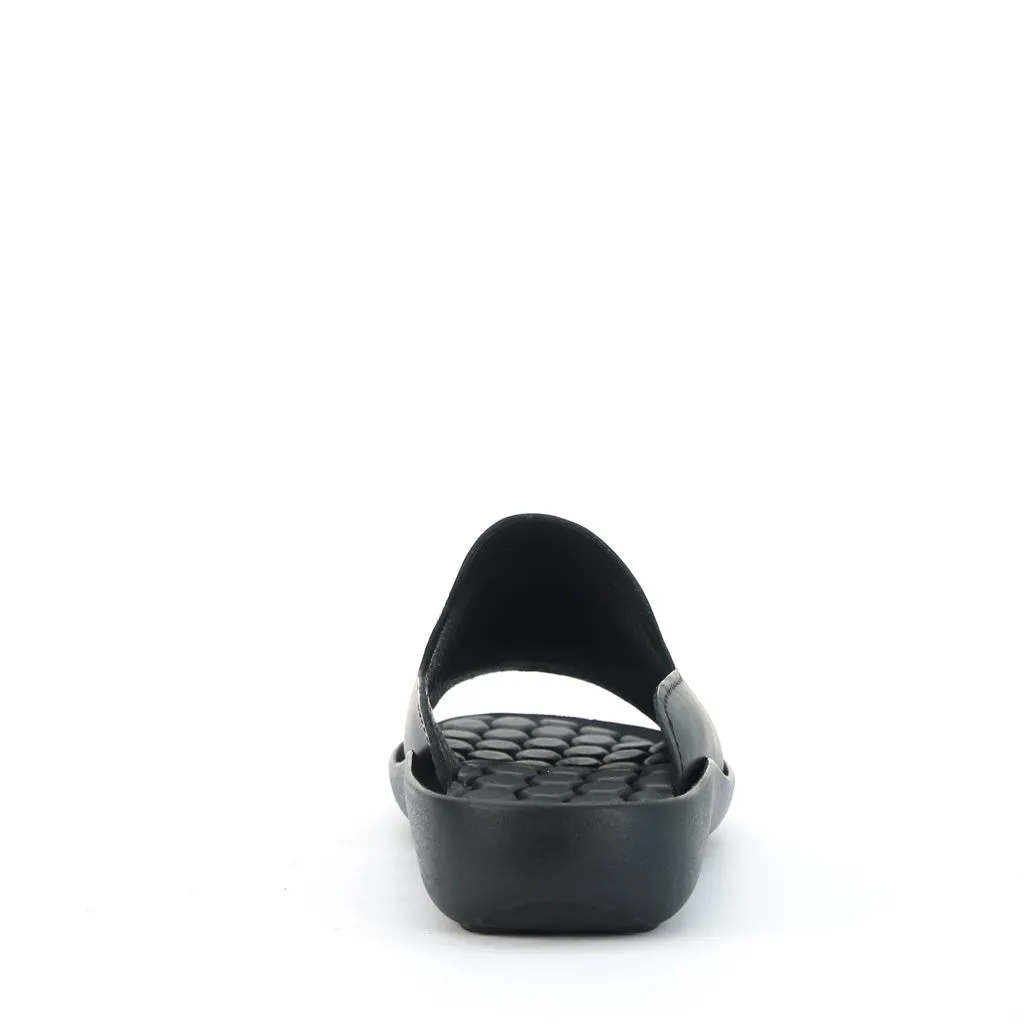 Sure! Heres an optimized title for the product:

Stylish Catrin Flat Sandals for Effortless Comfort and Everyday Chic