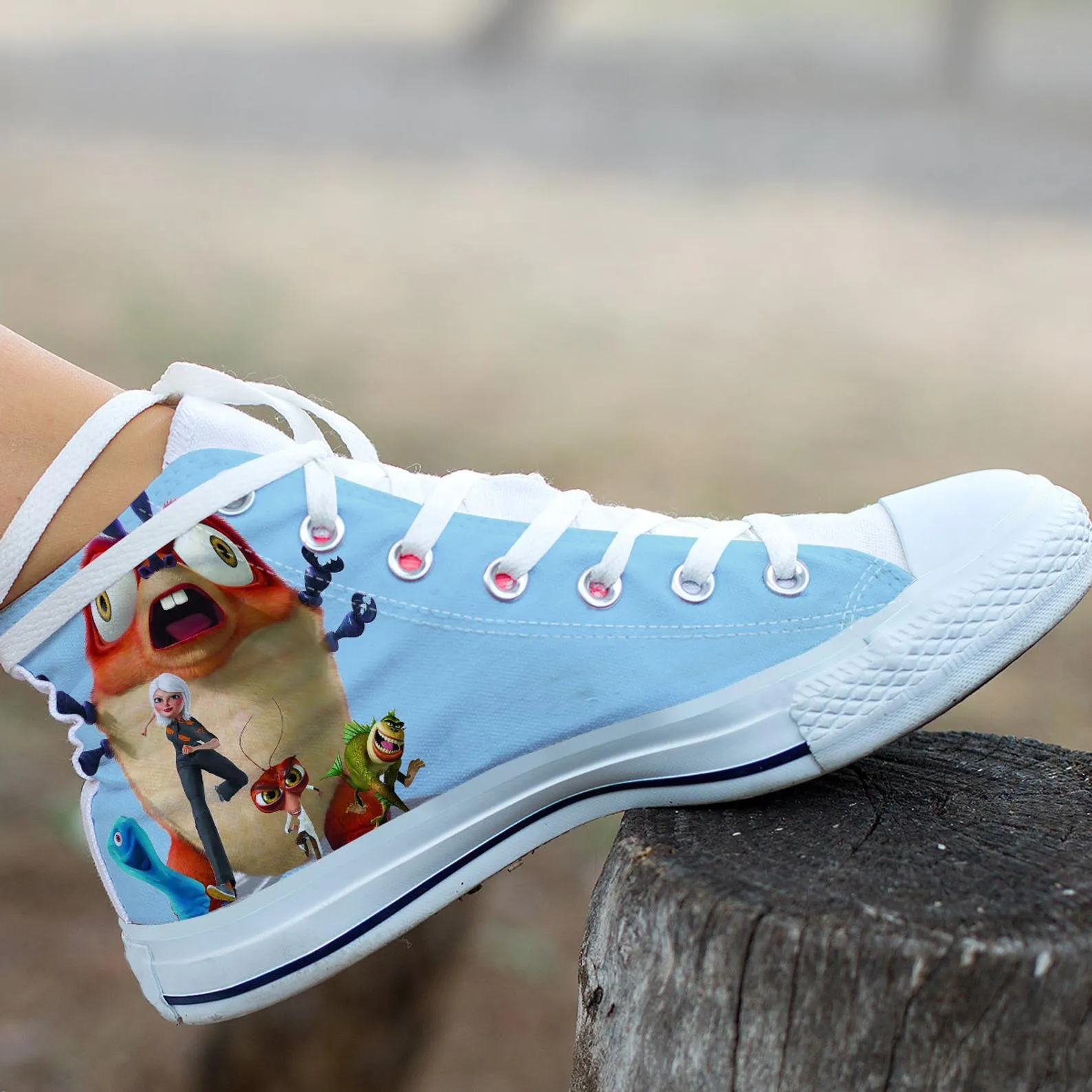 Monster Aliens Custom Shoes, Custom Movie Shoes, Movie Hightops, Disney Cartoon, Disney Movie Shoes, Monster Aliens Shoes