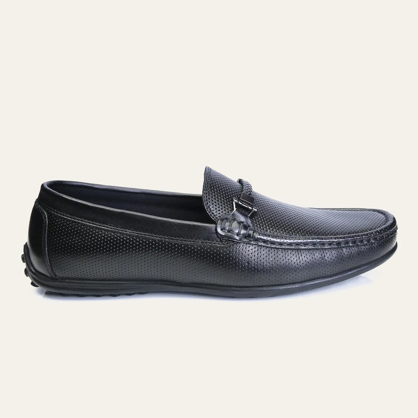 Certainly! To optimize the title of the product Shoe Moc US-UM-2351, it helps to include descriptive modifiers that highlight the key features, material, style, or intended use. Here’s a suggestion:

Mens Classic Leather Moccasin Loafers - US-UM-2351, Comfortable Slip-On Casual Dress Shoes

This title includes:
- The intended audience (Mens)
- Describes the style (Classic Leather Moccasin Loafers)
- Identifies the specific product model number (US-UM-2351)
- Highlights key features (Comfortable Slip-On)
- Mentions potential use (Casual Dress Shoes)