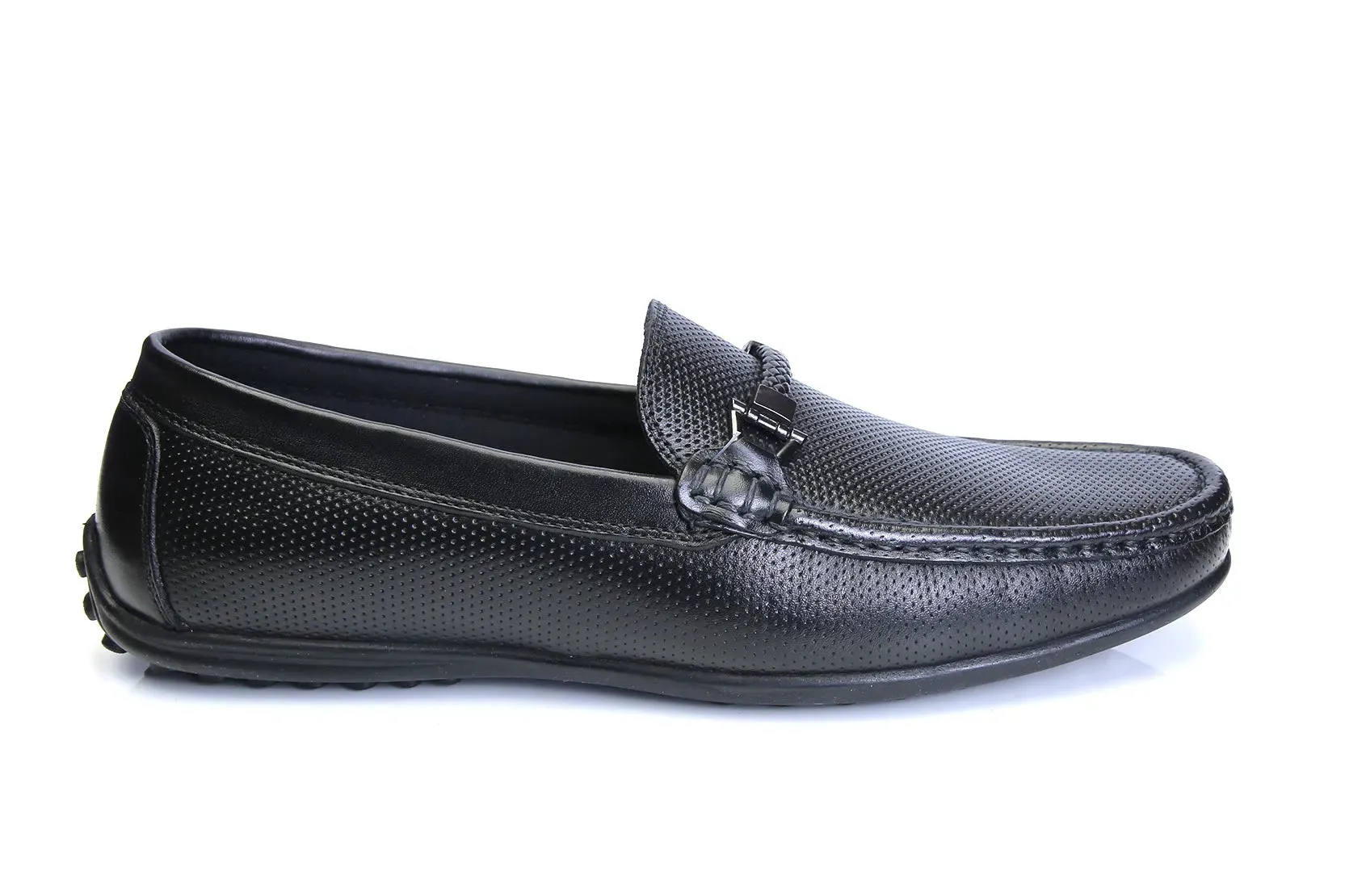 Certainly! To optimize the title of the product Shoe Moc US-UM-2351, it helps to include descriptive modifiers that highlight the key features, material, style, or intended use. Here’s a suggestion:

Mens Classic Leather Moccasin Loafers - US-UM-2351, Comfortable Slip-On Casual Dress Shoes

This title includes:
- The intended audience (Mens)
- Describes the style (Classic Leather Moccasin Loafers)
- Identifies the specific product model number (US-UM-2351)
- Highlights key features (Comfortable Slip-On)
- Mentions potential use (Casual Dress Shoes)