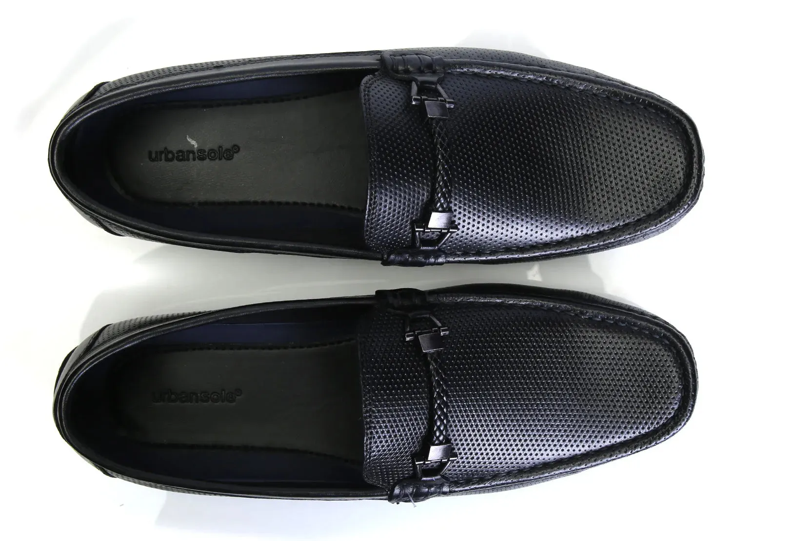 Certainly! To optimize the title of the product Shoe Moc US-UM-2351, it helps to include descriptive modifiers that highlight the key features, material, style, or intended use. Here’s a suggestion:

Mens Classic Leather Moccasin Loafers - US-UM-2351, Comfortable Slip-On Casual Dress Shoes

This title includes:
- The intended audience (Mens)
- Describes the style (Classic Leather Moccasin Loafers)
- Identifies the specific product model number (US-UM-2351)
- Highlights key features (Comfortable Slip-On)
- Mentions potential use (Casual Dress Shoes)