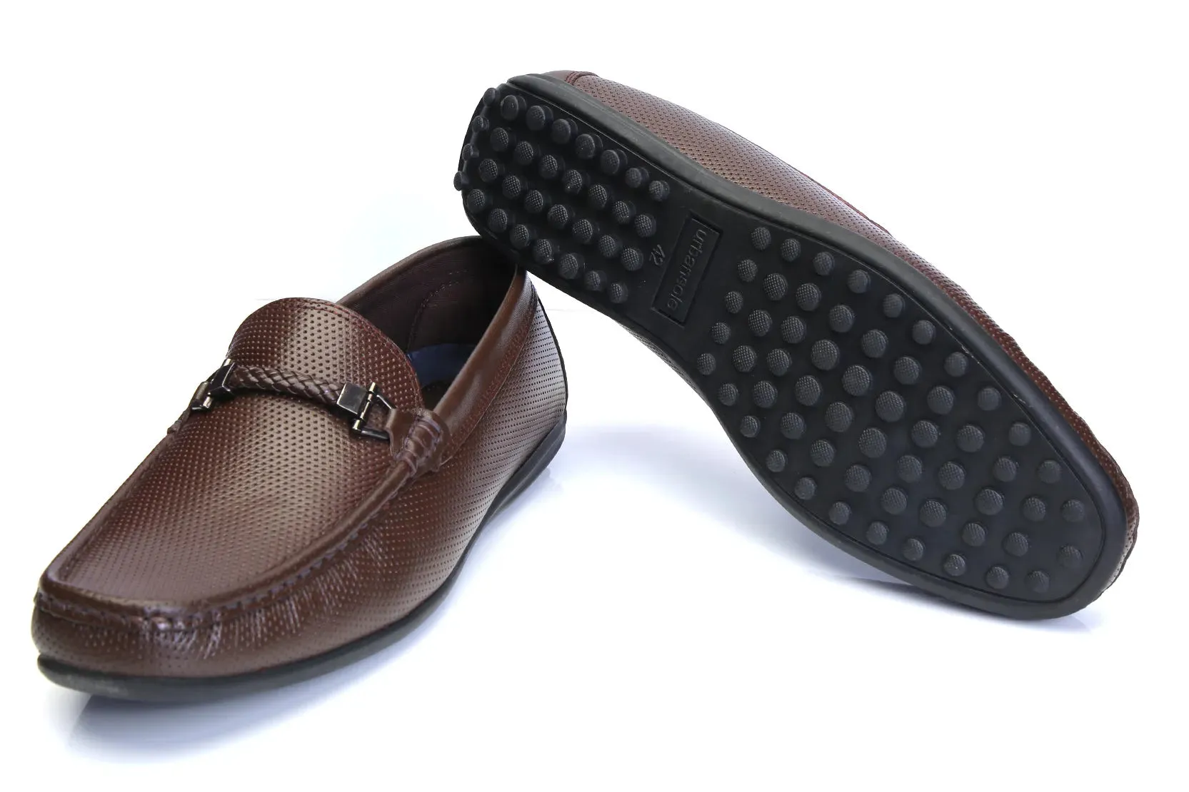 Certainly! To optimize the title of the product Shoe Moc US-UM-2351, it helps to include descriptive modifiers that highlight the key features, material, style, or intended use. Here’s a suggestion:

Mens Classic Leather Moccasin Loafers - US-UM-2351, Comfortable Slip-On Casual Dress Shoes

This title includes:
- The intended audience (Mens)
- Describes the style (Classic Leather Moccasin Loafers)
- Identifies the specific product model number (US-UM-2351)
- Highlights key features (Comfortable Slip-On)
- Mentions potential use (Casual Dress Shoes)