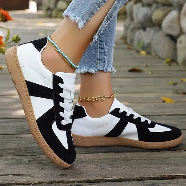 Women's Casual Color Block Lace Up Retro Sneakers 42344032S